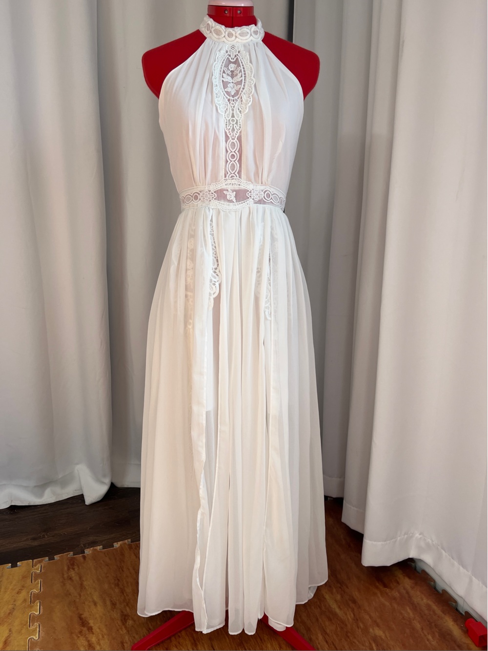Delicate White Lace Maxi Dress